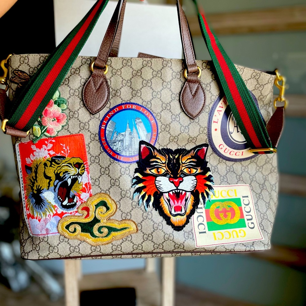 Gucci Tote Passport Handbag Limited Edition
